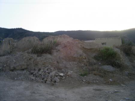 une  ruine  .