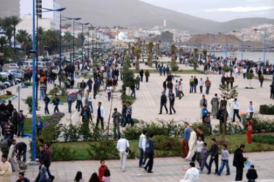 la promenede  du soir à nador.