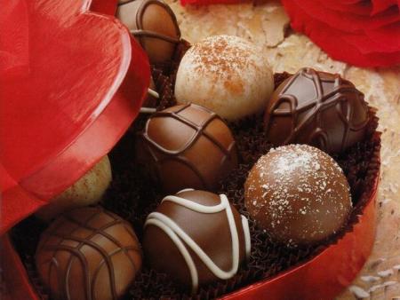 la vie, c'est comme une boite de chocolat, on sait jamais  sur quoi on va tomber!!! 
